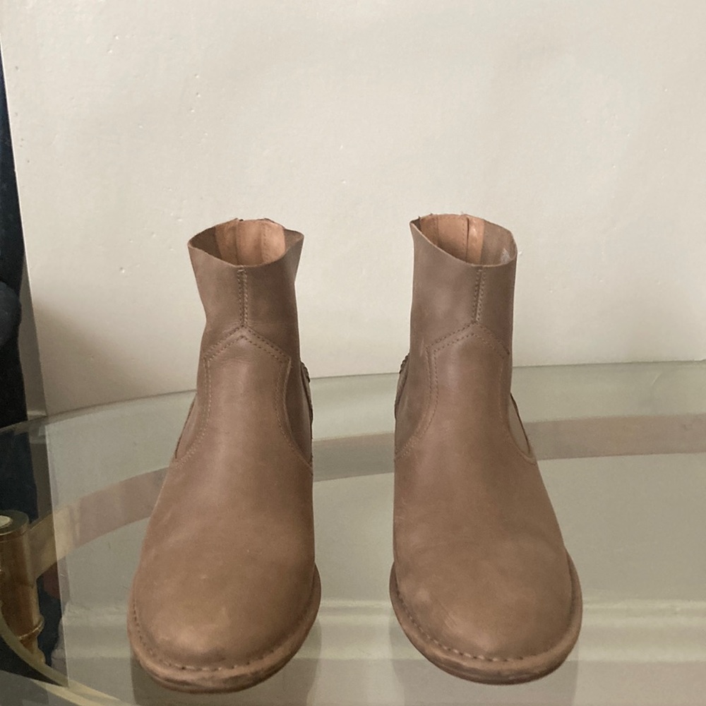 UGG Bandera boot